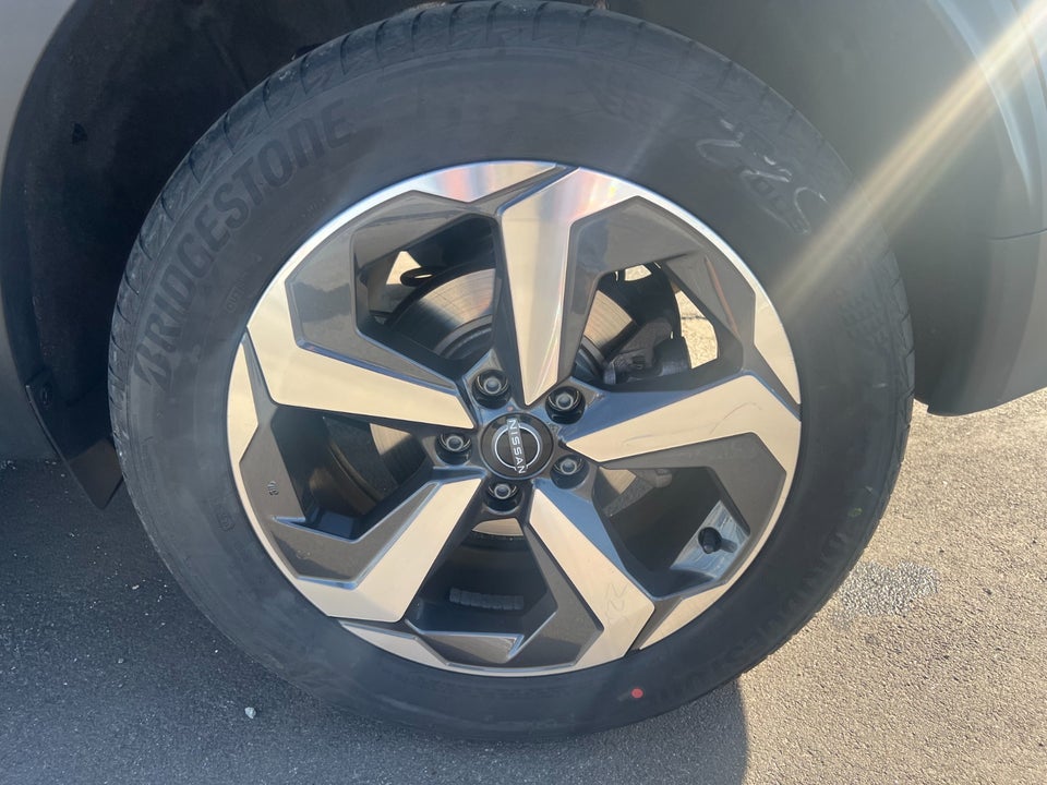 Nissan Qashqai 1,3 mHEV N-Connecta 5d