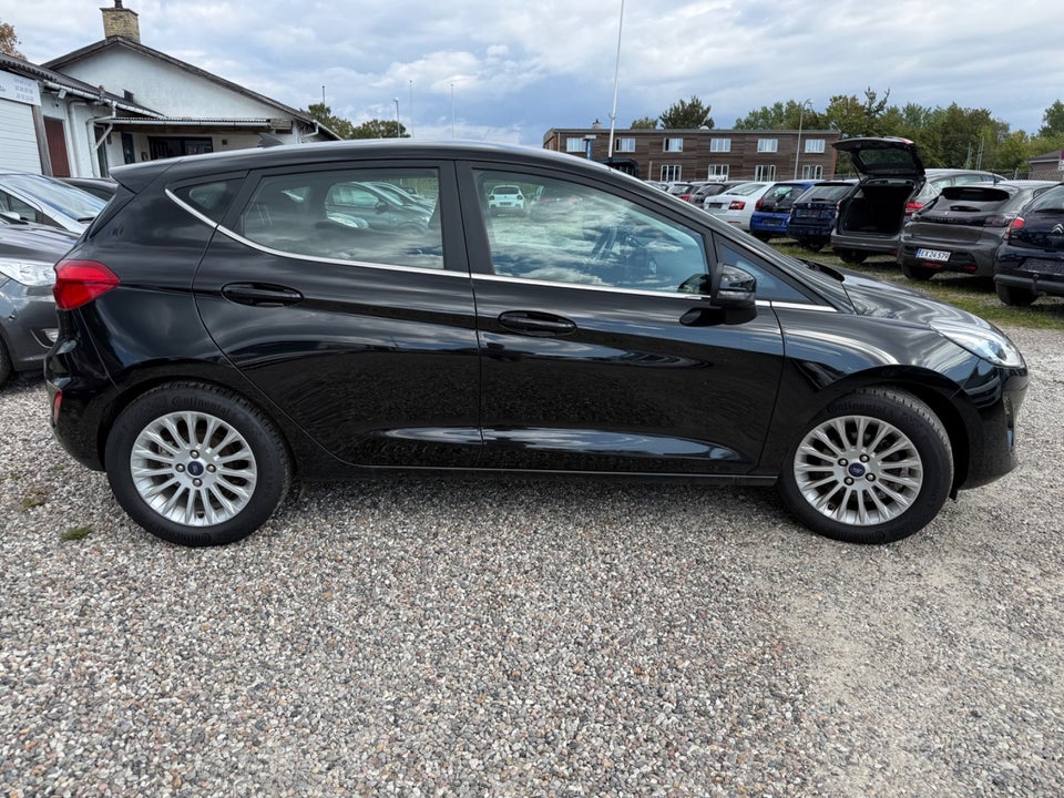 Ford Fiesta 1,0 EcoBoost mHEV Titanium 5d