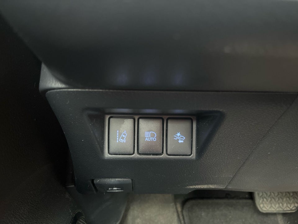 Toyota Yaris 1,5 Hybrid H2 Premium e-CVT 5d