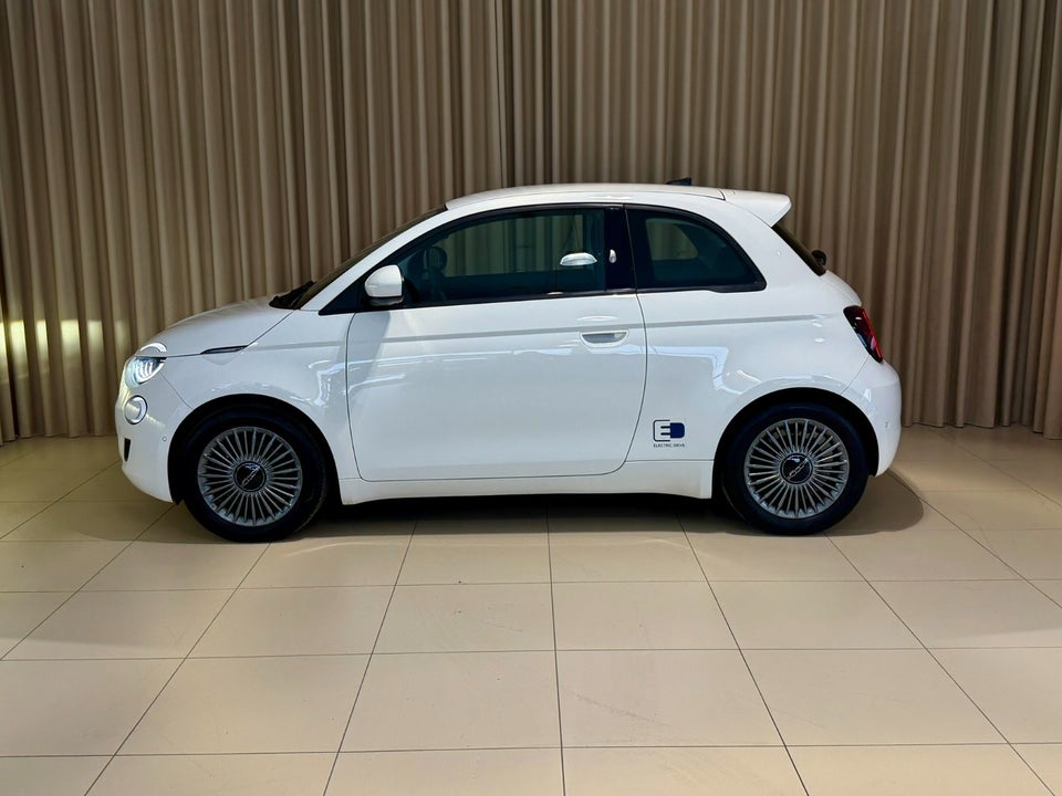 Fiat 500e 42 Icon 3d