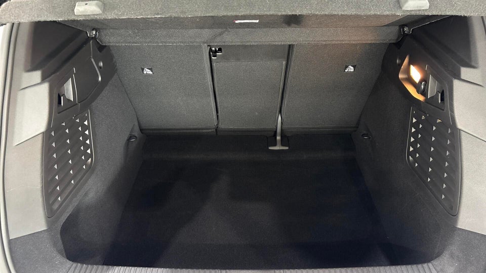 Renault Scenic E-Tech 87 Iconic 5d