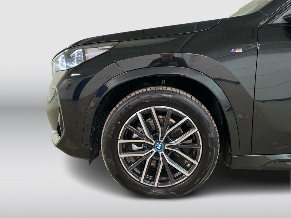 BMW iX1 eDrive20 M-Sport 5d