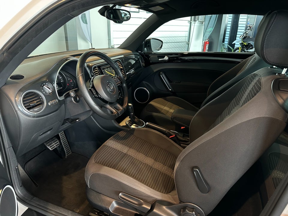 VW The Beetle 2,0 TSi 200 Sport DSG 2d
