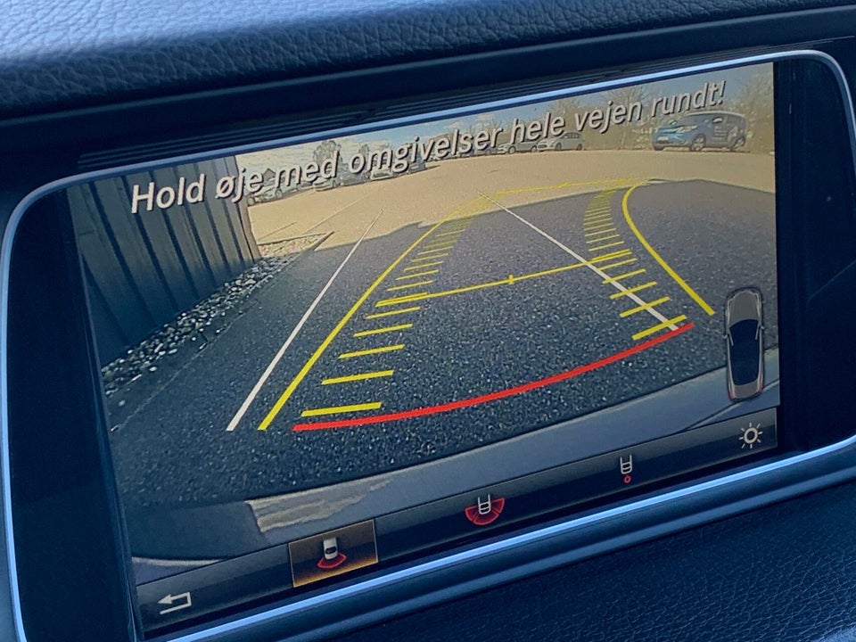 Mercedes E200 2,0 Cabriolet aut. 2d