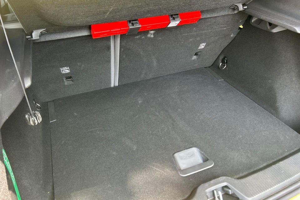Volvo EX30 Extended Range Plus 5d