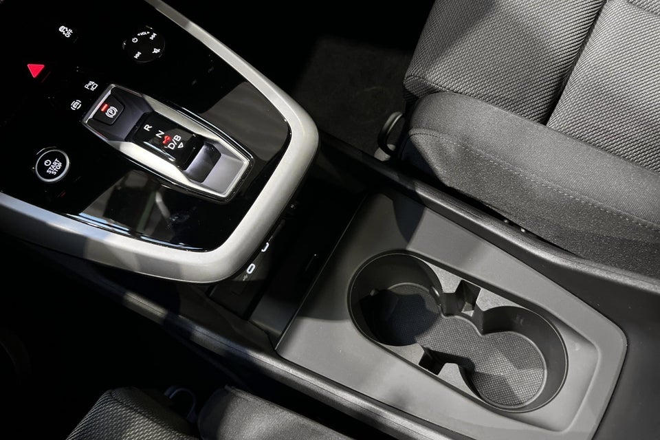 Audi Q4 e-tron 45 S-line 5d