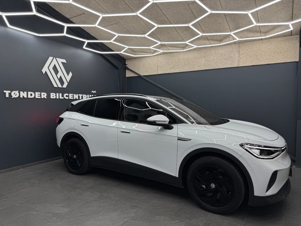 VW ID.4 77 Pro Performance Tech 5d