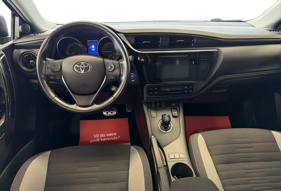 Toyota Auris 1,8 Hybrid H2 Comfort Touring Sports CVT 5d
