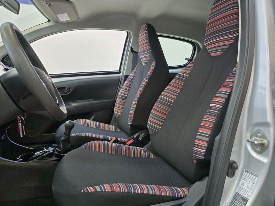 Citroën C1 1,0 VTi Attaque 5d