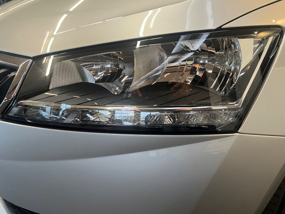 Skoda Fabia 1,0 TSi 95 Dynamic Combi DSG 5d