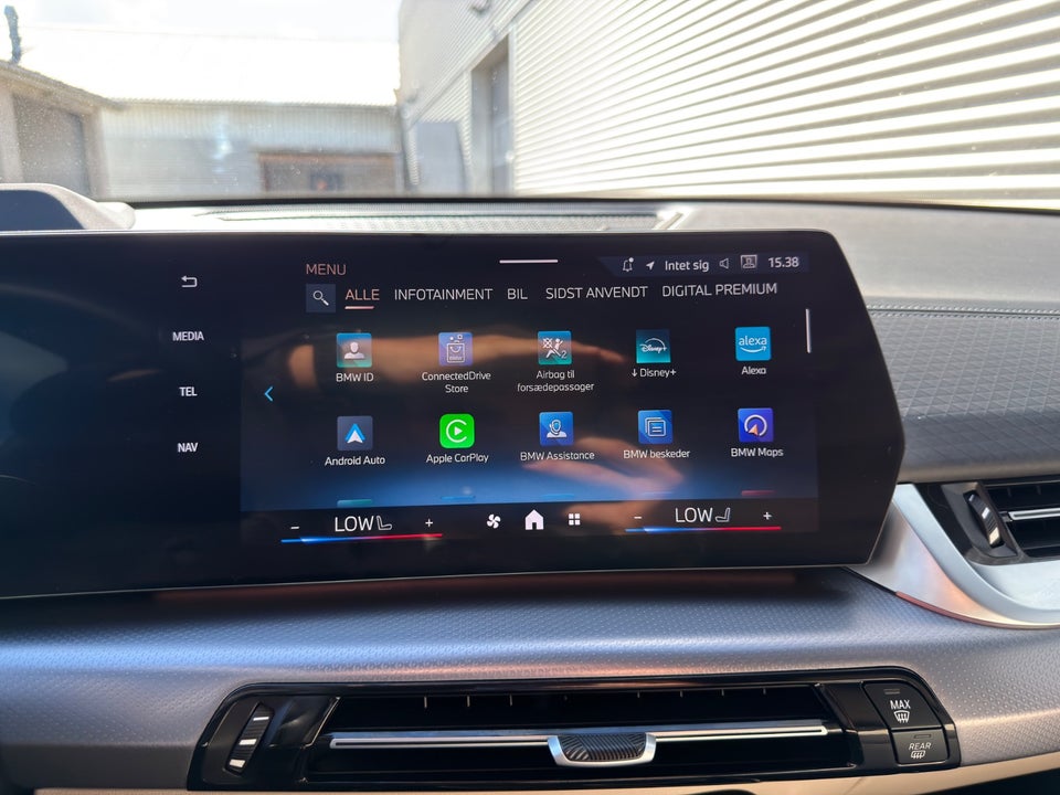 BMW iX2 eDrive20 Fully Charged M-Sport 5d