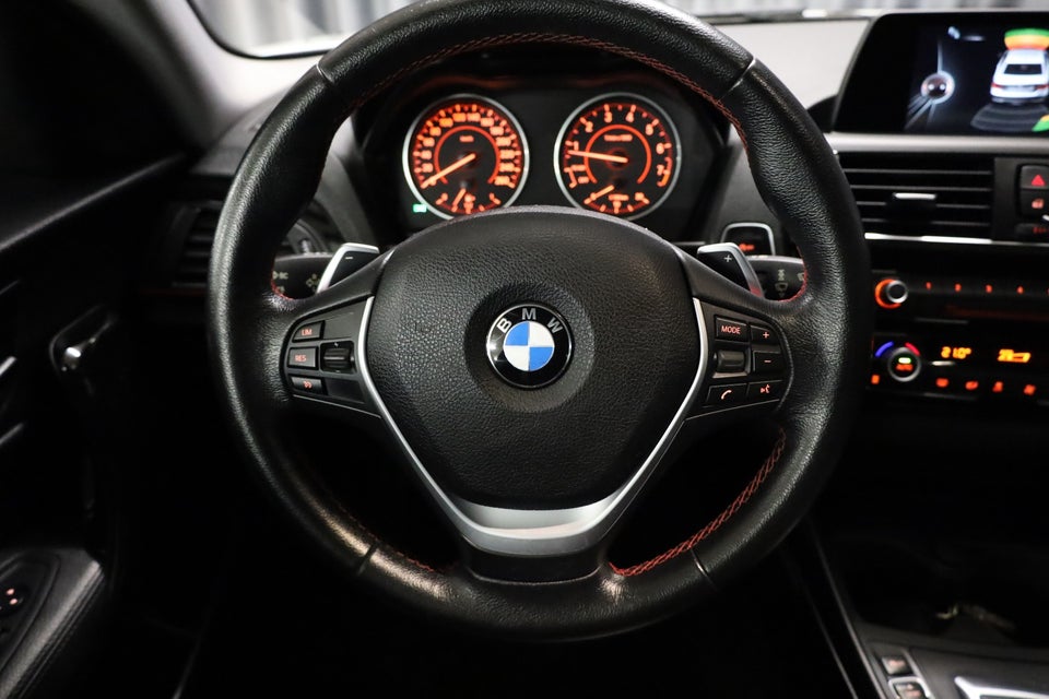 BMW 220i 2,0 Coupé aut. 2d