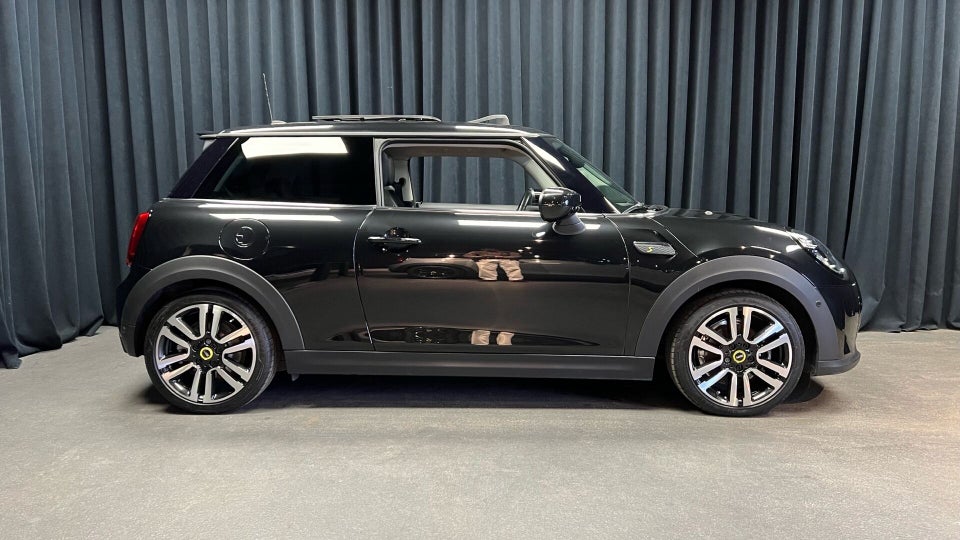MINI Cooper SE Edition Premium Plus 3d