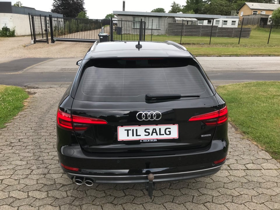 Audi A4 3,0 TDi 218 Sport Avant quattro S-tr 5d