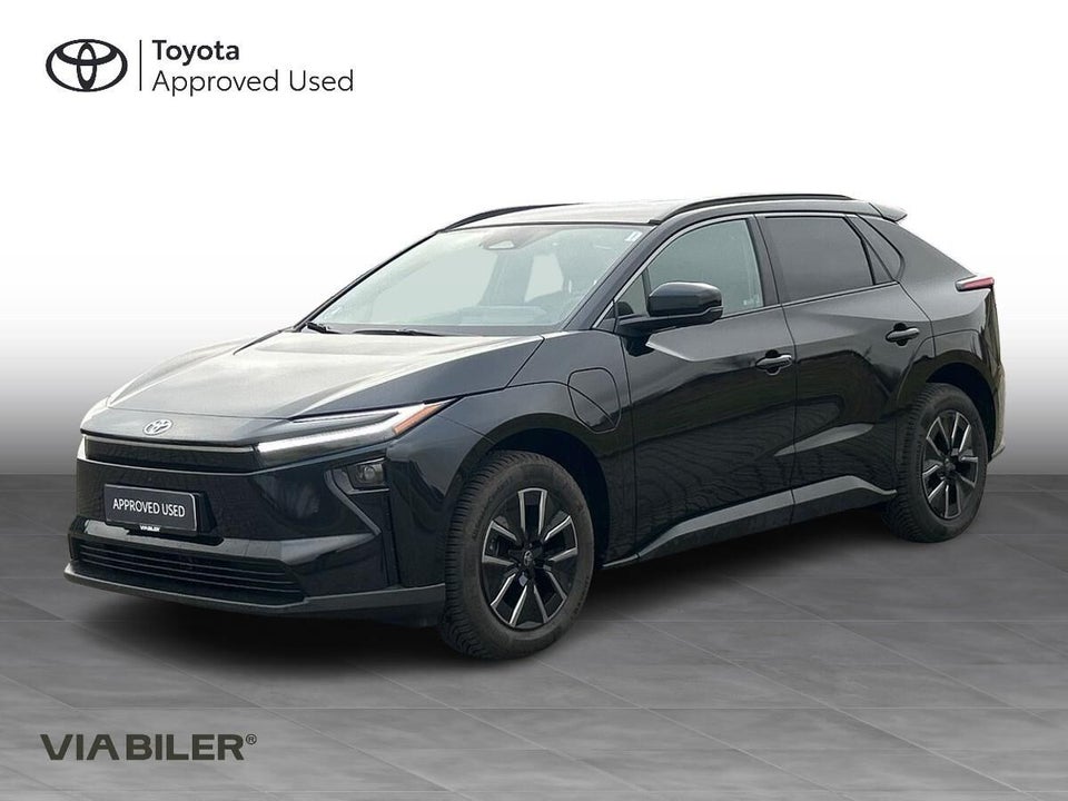 Toyota bZ4X Executive 5d