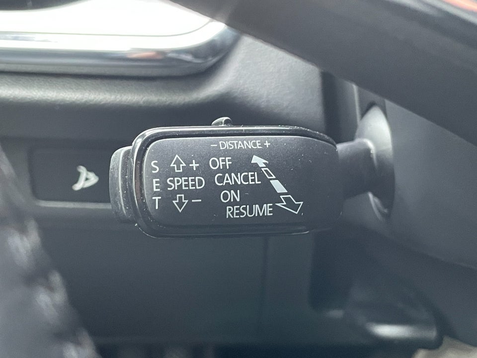 Skoda Enyaq 60 iV Plus 5d