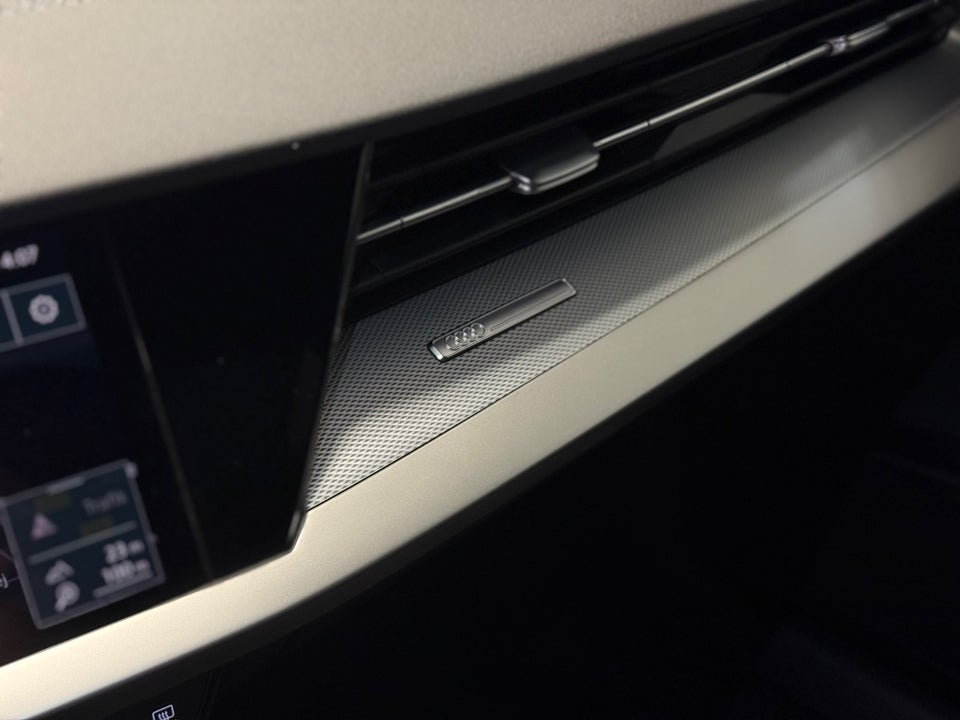 Audi A3 40 TFSi e Advanced Sportback S-tr. 5d