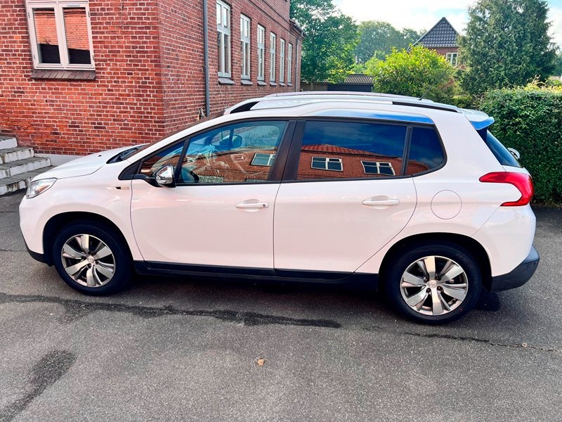 Peugeot 2008 1,2 VTi 82 Active 5d