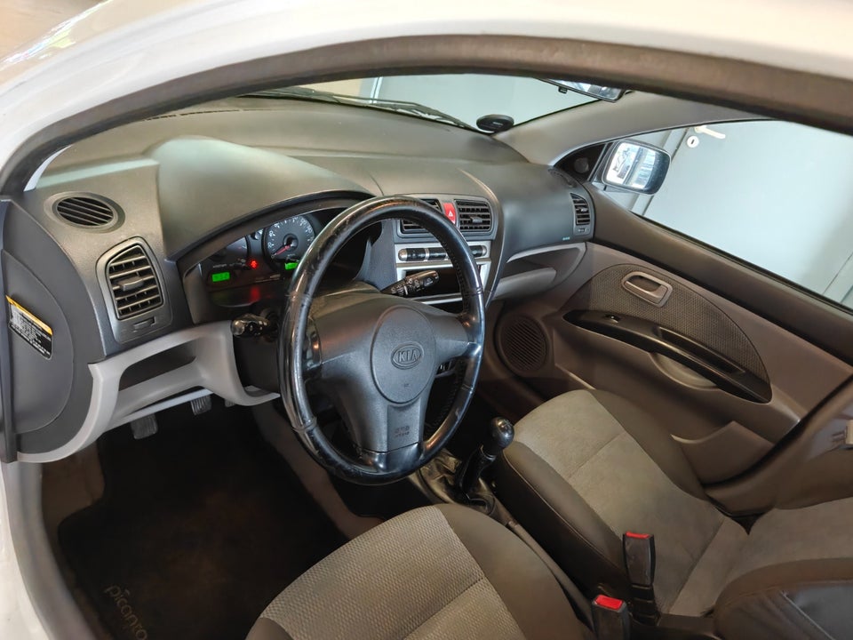 Kia Picanto 1,1 EX 5d