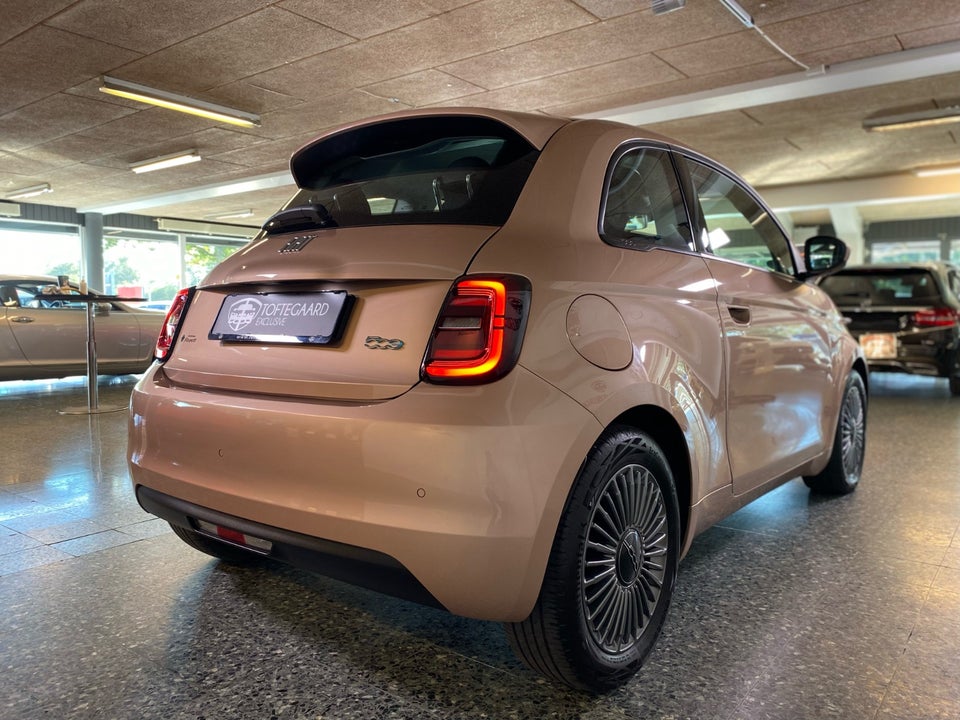 Fiat 500e Action 3d