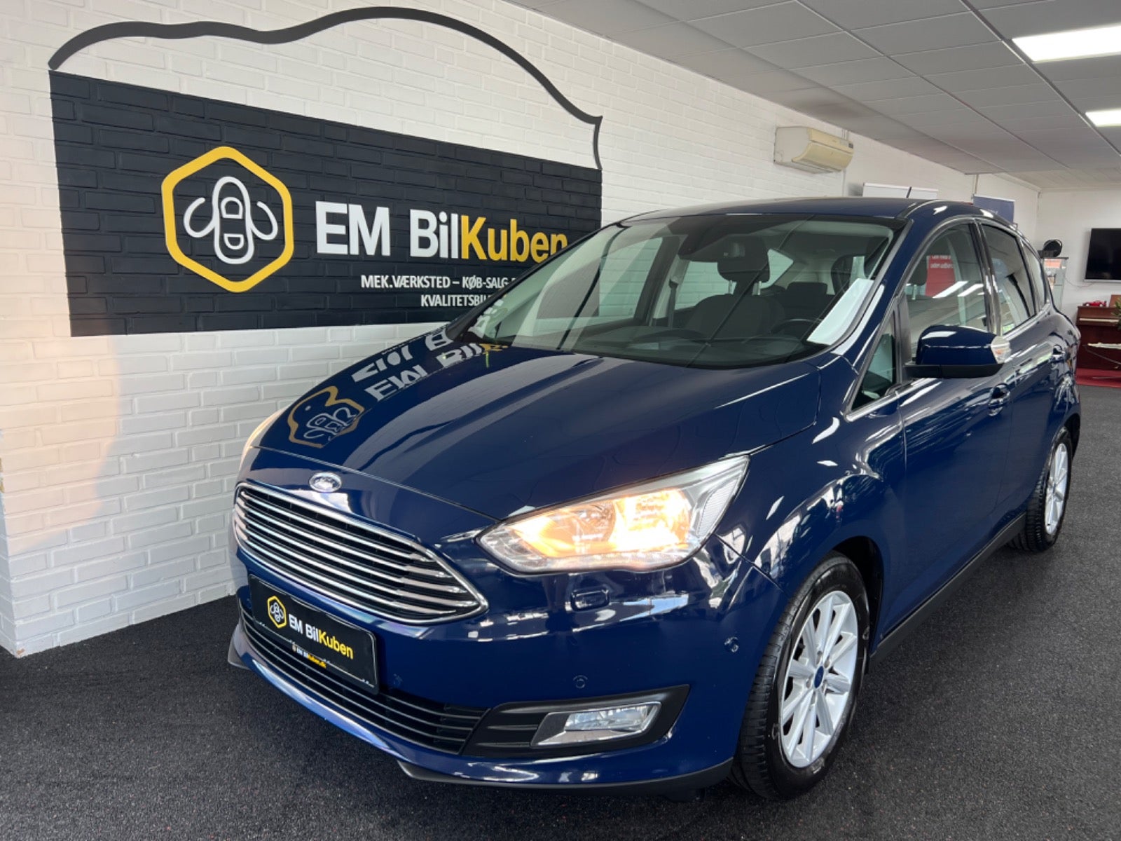 Ford C-MAX 1,0 SCTi 125 Titanium 5d