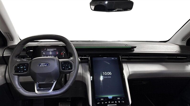 Ford Explorer 77 Premium Extended Range 5d