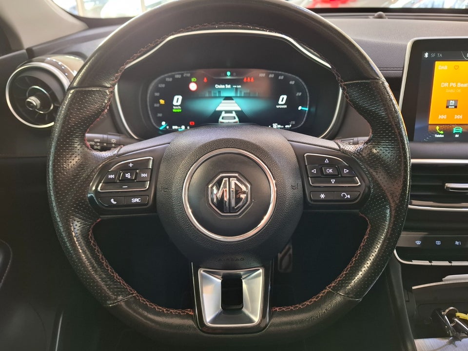 MG EHS 1,5 PHEV Luxury 5d