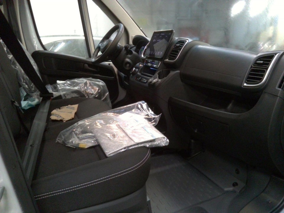 Citroën ë-Jumper 40H 110 L3H2 MasterLine