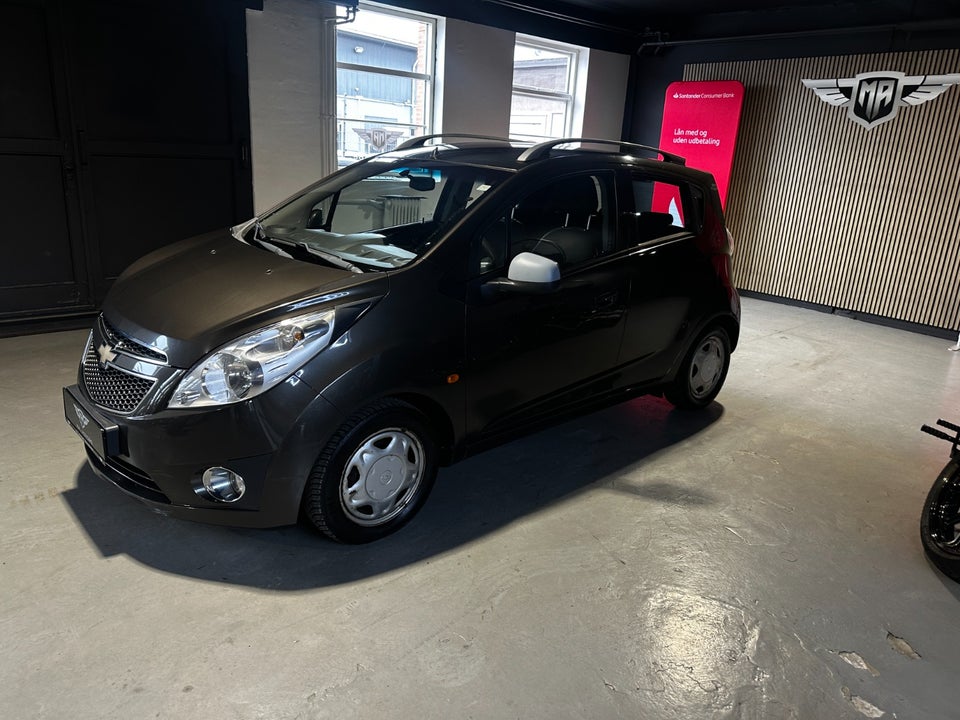 Chevrolet Spark 1,0 LS 5d