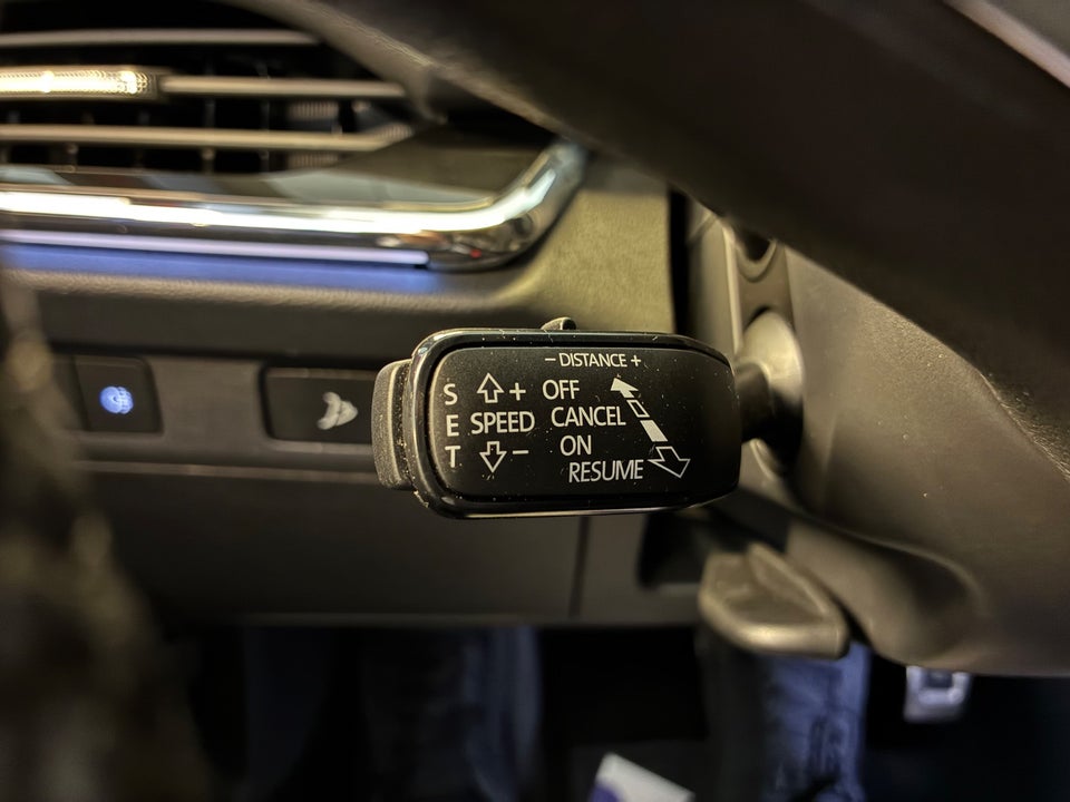 Skoda Enyaq 80 iV Design Selection Suite 5d