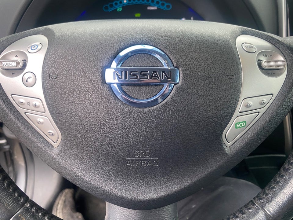 Nissan Leaf 24 Tekna 5d