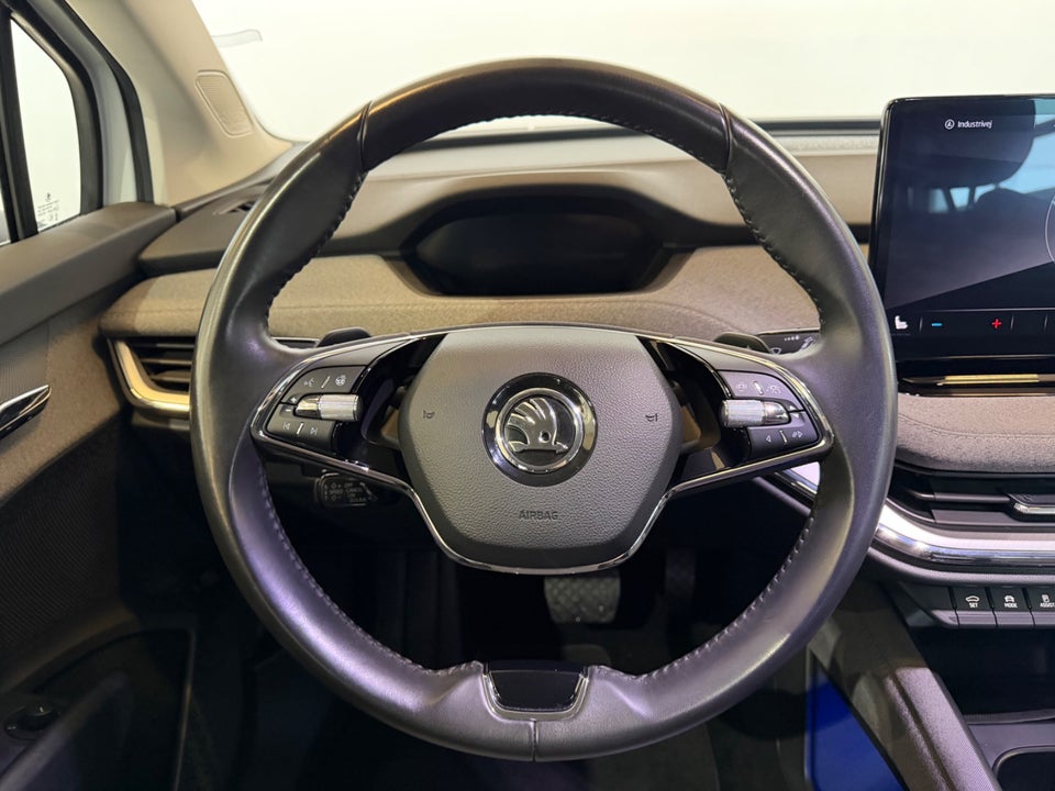 Skoda Enyaq 80 iV Plus Loft 5d