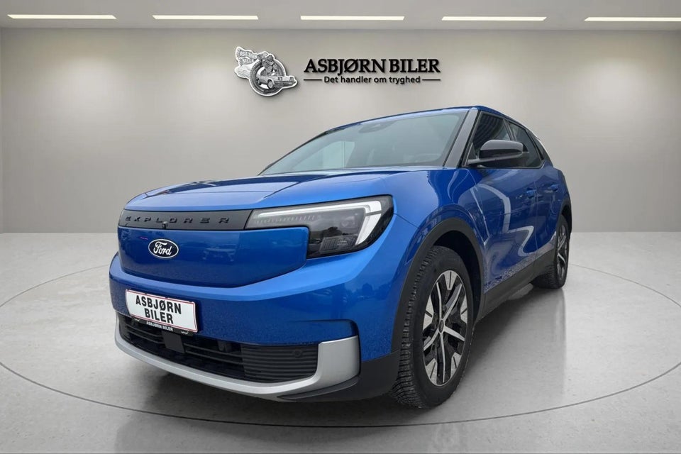 Ford Explorer 77 Premium Extended Range 5d