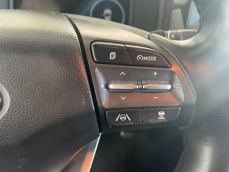 Hyundai Kona 39 EV Select 5d