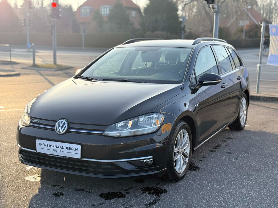 VW Golf VII 1,5 TSi 130 Comfortline Variant 5d