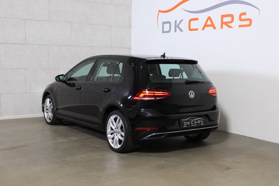 VW Golf VII 2,0 TDi 150 Comfortline DSG 5d