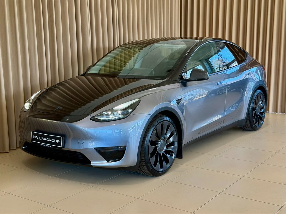 Tesla Model Y Performance AWD 5d