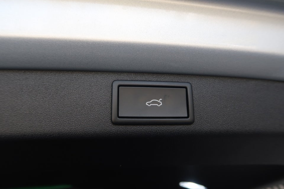 Skoda Elroq 85 iV Lodge Advanced 5d