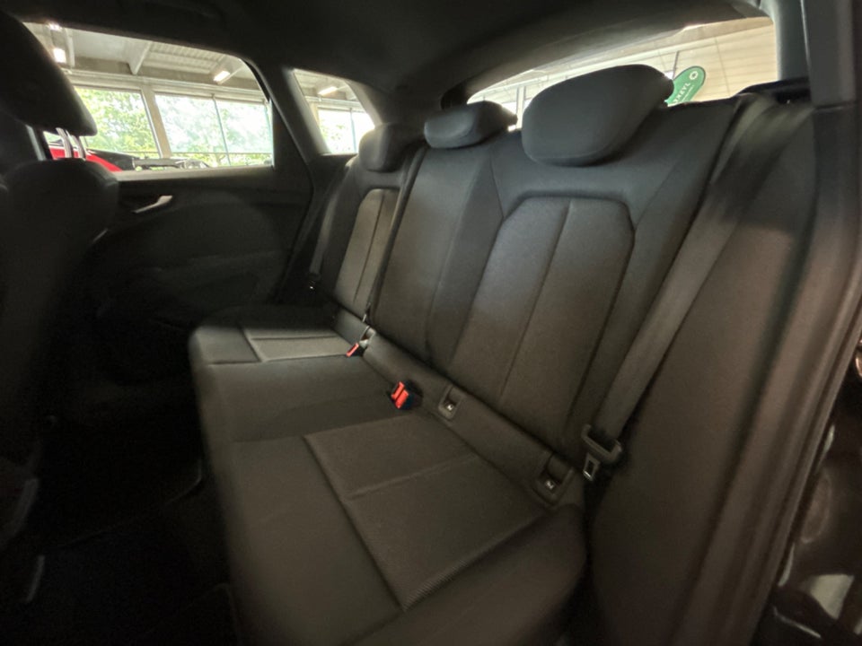 Audi Q4 e-tron 45 Progress 5d