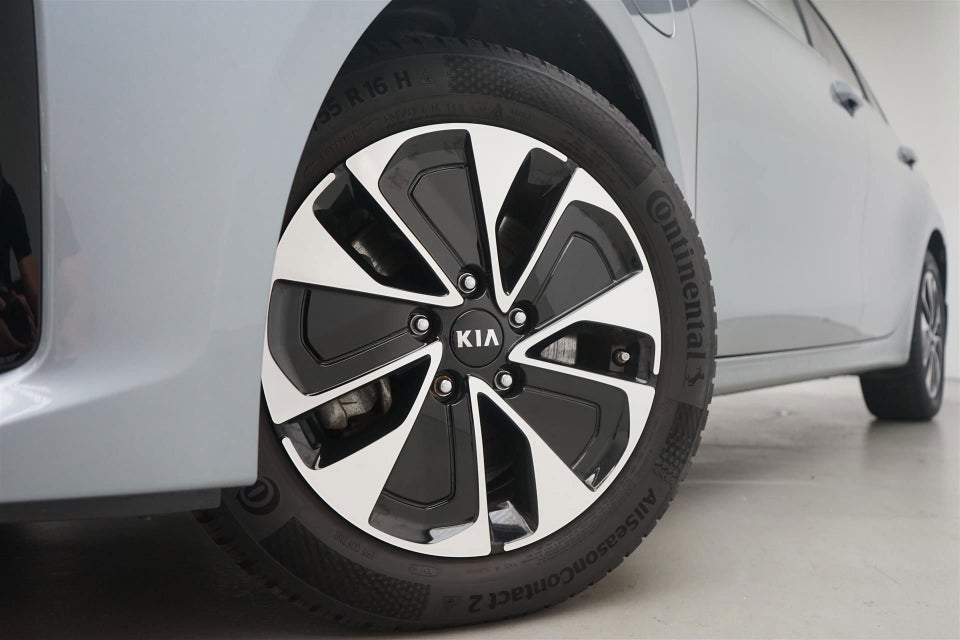 Kia Ceed 1,6 PHEV Upgrade SW DCT 5d