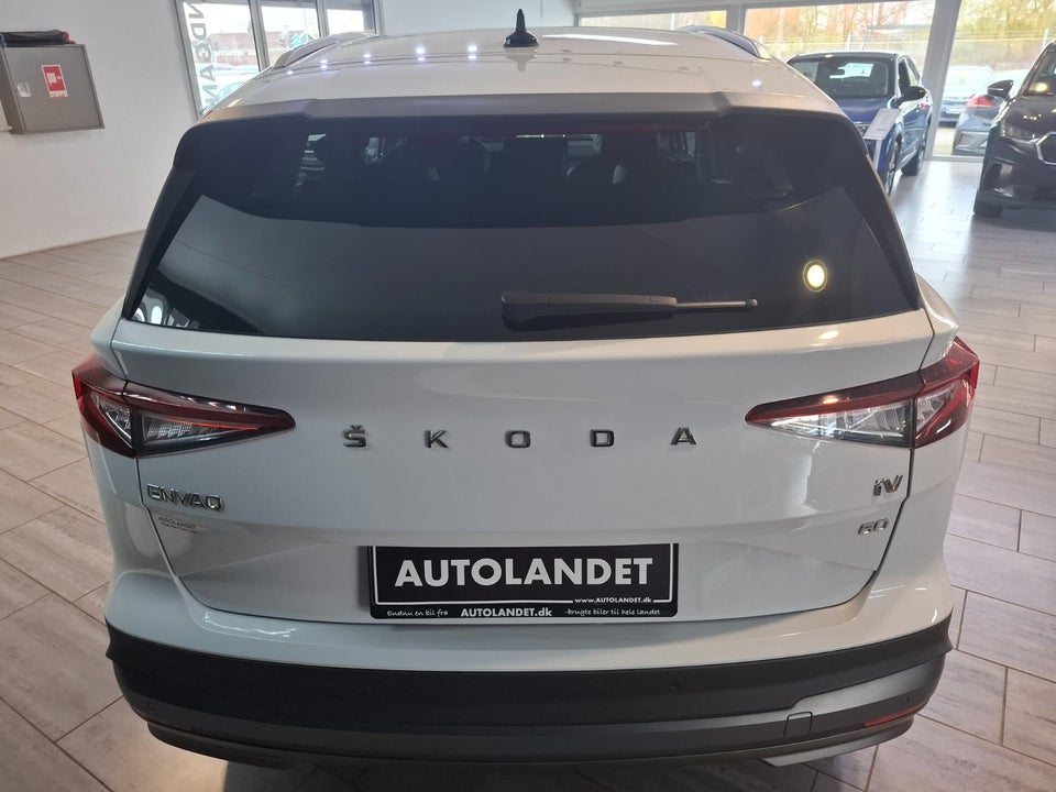Skoda Enyaq 60 iV Loft 5d