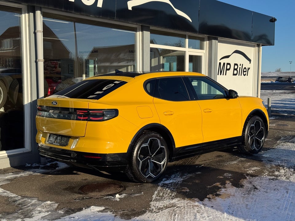 Ford Capri 82 Premium Extended Range 5d