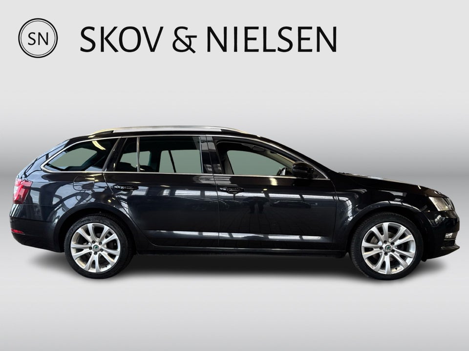 Skoda Octavia 2,0 TDi 150 Business Line+ Celebration Combi DSG 5d