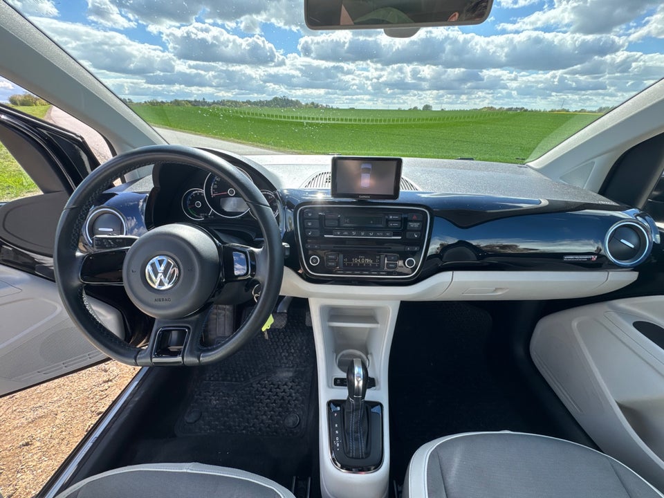 VW e-Up! High Up! 5d