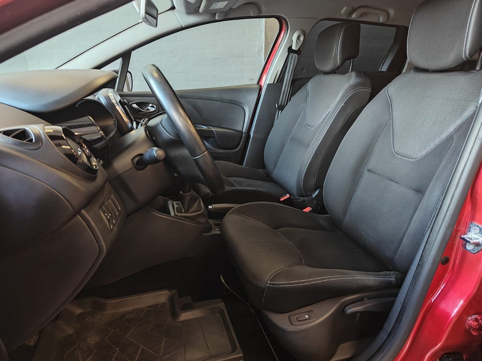 Renault Clio IV 1,5 dCi 75 Expression Sport Tourer Van 5d