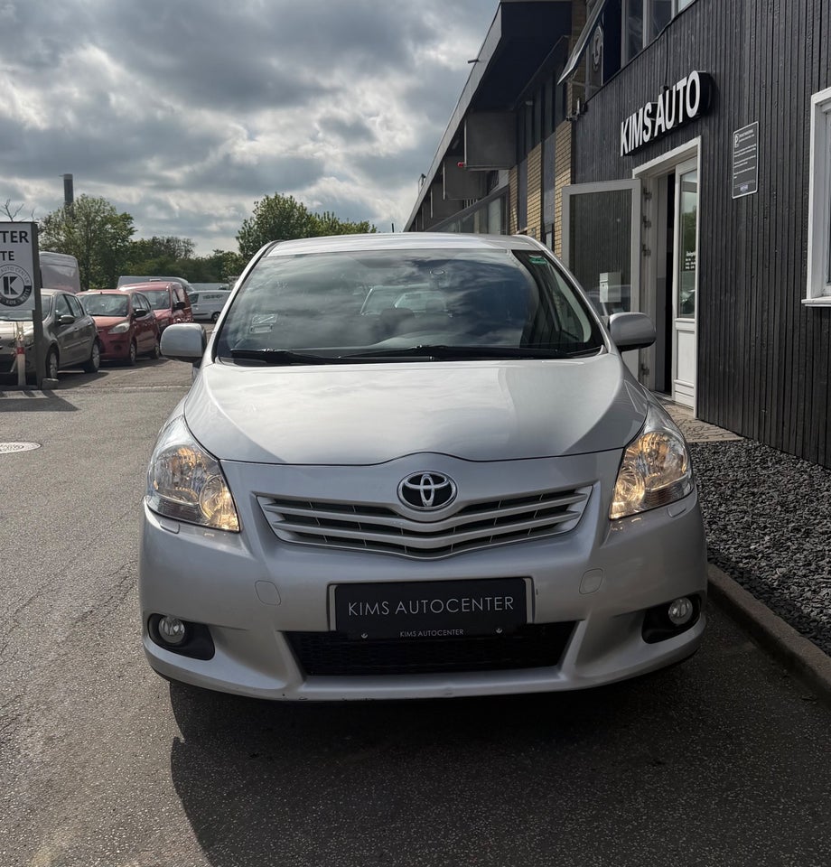Toyota Verso 1,8 T2 Touch 7prs 5d