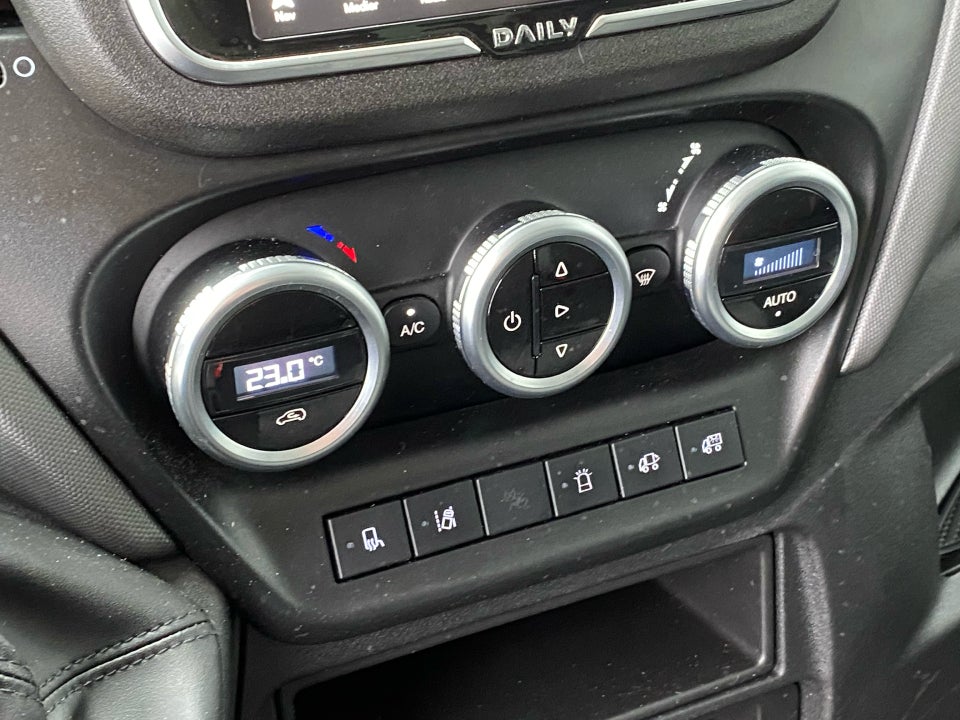 Iveco Daily 3,0 35S18 3750mm Lad AG8