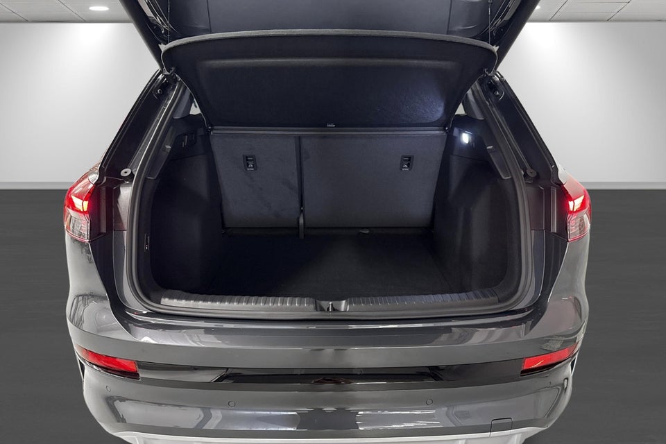 Audi Q4 e-tron performance 5d