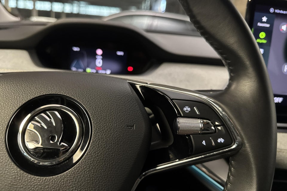 Skoda Enyaq 60 iV Lounge 5d