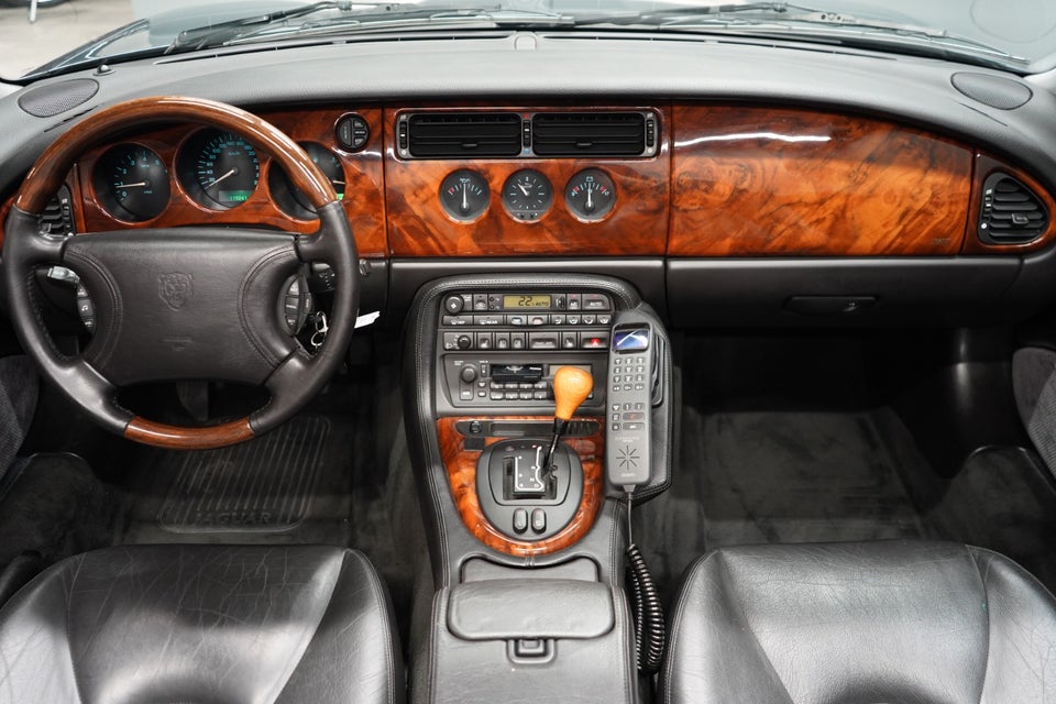 Jaguar XK 4,0 XK8 Convertible aut. 2d